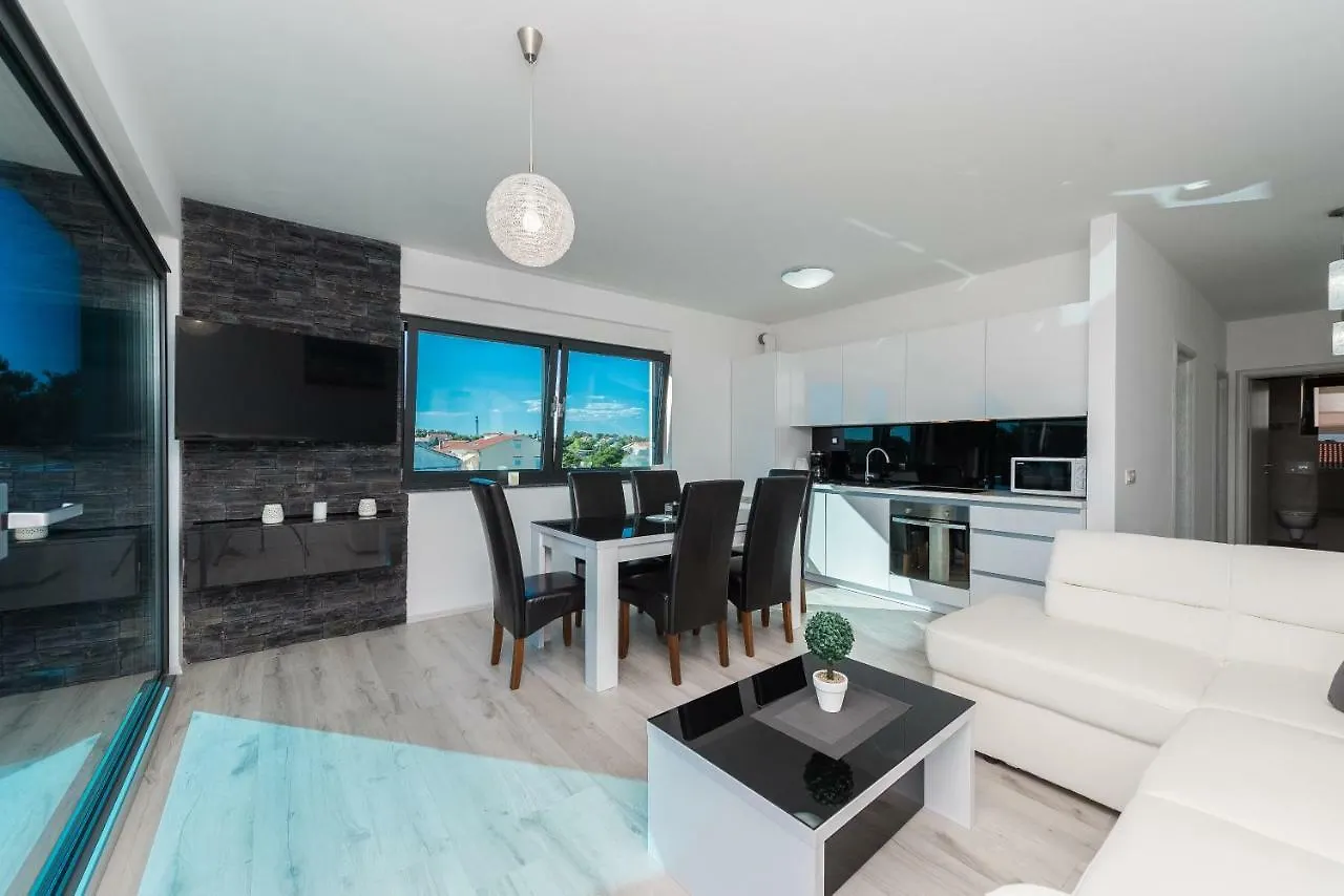 Luxury Apartments Vilamaloca Vir