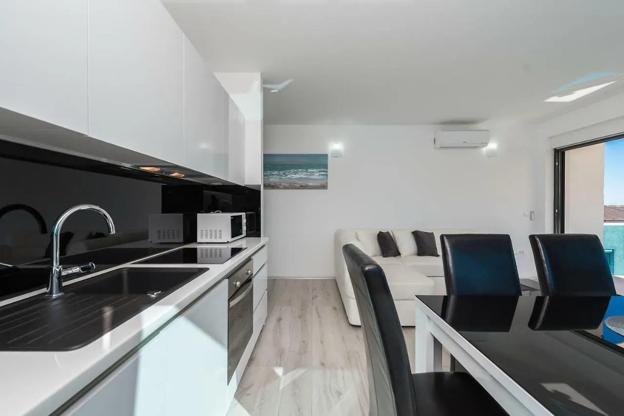 Luxury Apartments Vilamaloca Vir