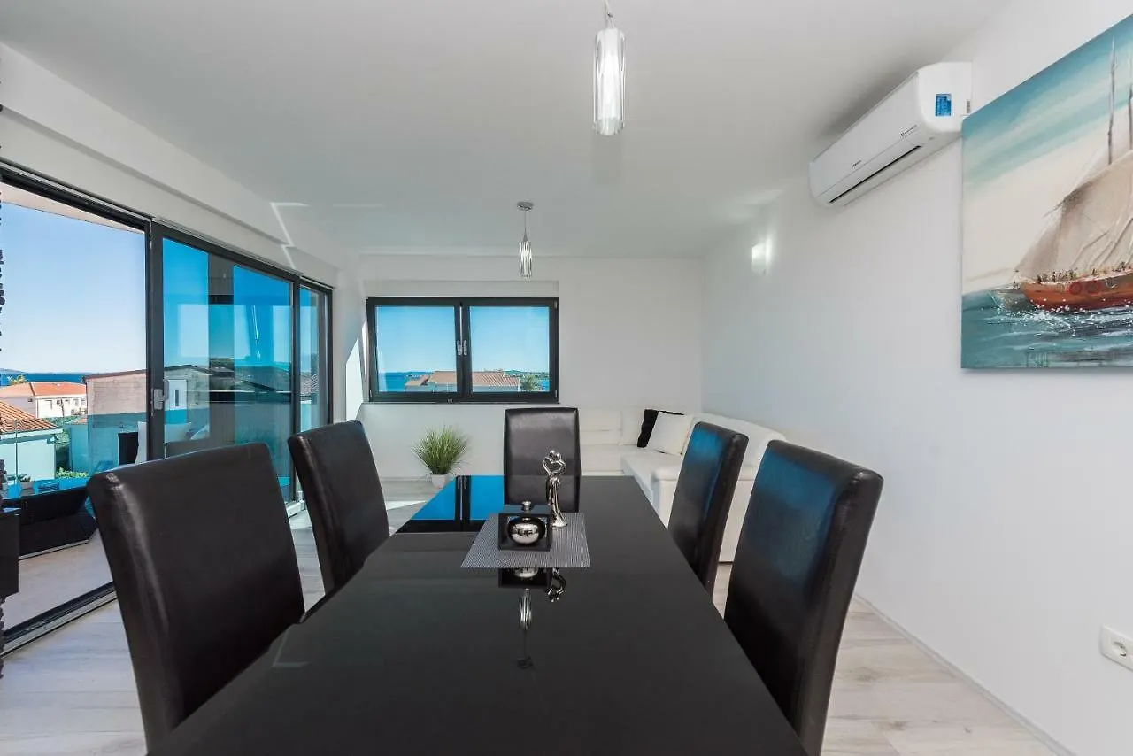 Luxury Apartments Vilamaloca Vir