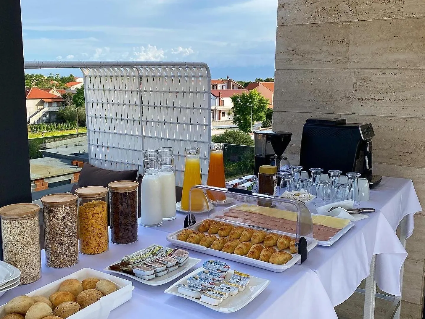 Luxury Apartments Vilamaloca Vir