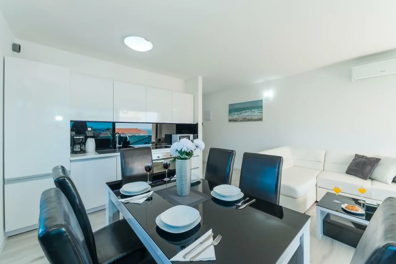 Luxury Apartments Vilamaloca Vir 0*,  Croatia