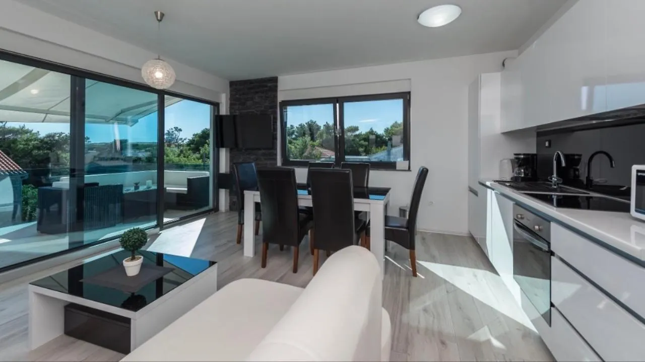 Luxury Apartments Vilamaloca Vir
